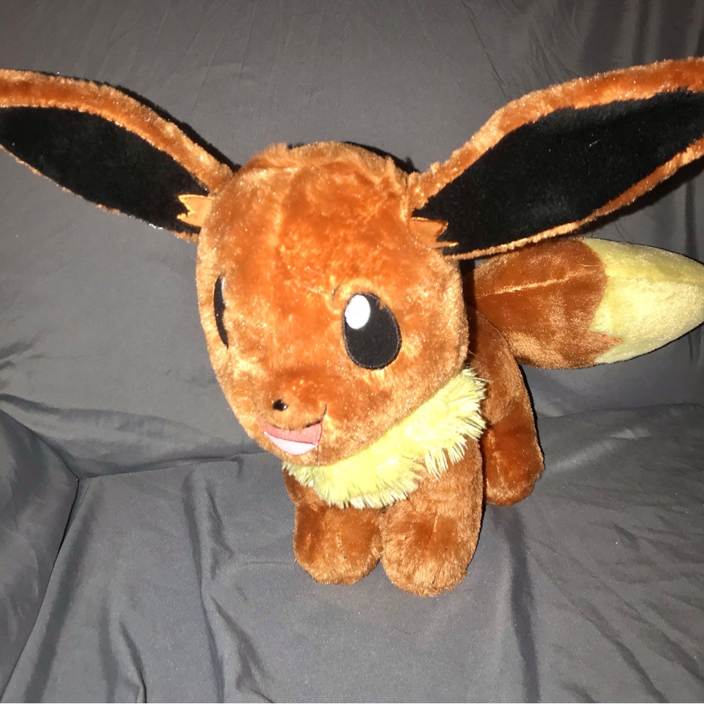 Build-A-Bear Pokemon Eevee Plush Toy 16"